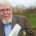 Michael Succow, Vater der ostdeutschen Nationalparke und Träger des Alternativen Nobelpreises, steht am 05.04.2016 in seinem Garten in Wackerow bei Greifswald (Mecklenburg-Vorpommern). Der Naturschützer Succow begeht am 21.04.2016 seinen 75. Geburtstag. Foto: Stefan Sauer/dpa (zu dpa-KORR "Naturschützer und Weltverbesserer _ Michael Succow wird 75" vom 14.04.2016) | Verwendung weltweit