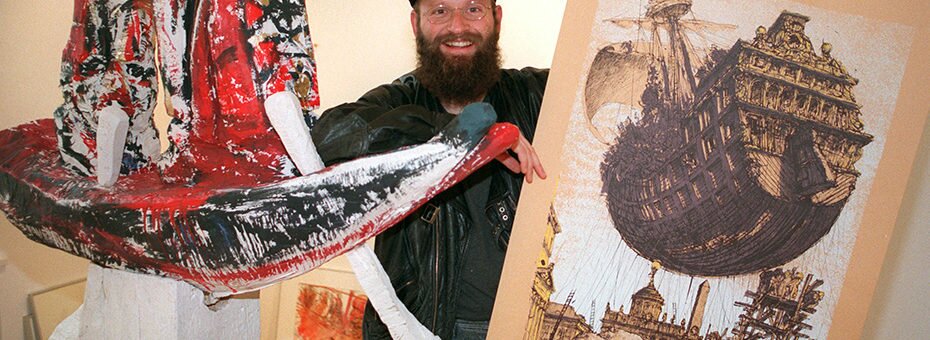 Das "Luftschiff" (l) und die Grafik "Narrenschiff" sind zwei Arbeiten aus der Ausstellung "Ein preußisches Narrenschiff", die der Grafiker Rainer Ehrt aus Kleinmachnow ab Mittwoch (4.12.96) in der Brandenburgischen Landeszentrale für politische Bildung in Potsdam zeigt. Zu sehen sind Holzarbeiten, Zeichnungen und satirische Grafiken mit literarischen und historischen Bezügen zum Thema Preußen. Entstanden sind die Arbeiten seit 1990; Rainer Ehrt zeigt sie zum ersten Male komplett. ZB FUNKREGIO OST | Verwendung weltweit